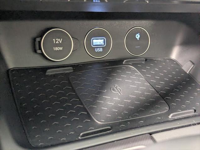 2025 Genesis G70 2.5T RWD