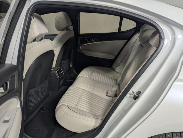 2025 Genesis G70 2.5T RWD