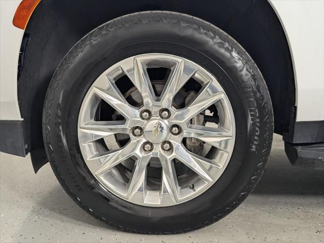 2022 Chevrolet Suburban 2WD LT