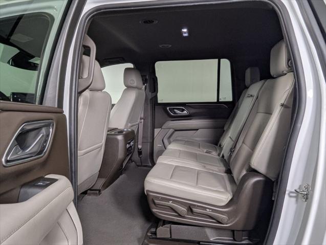 2022 Chevrolet Suburban 2WD LT
