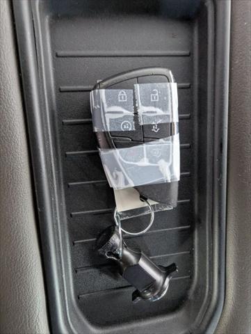 2022 Chevrolet Suburban 2WD LT