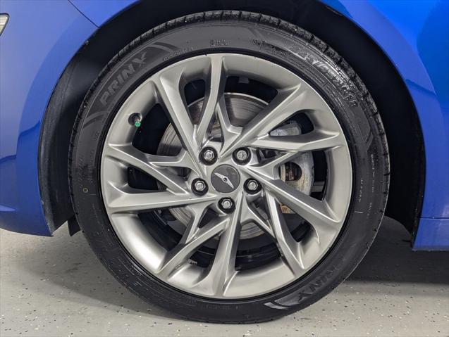 2022 Genesis G70 2.0T RWD