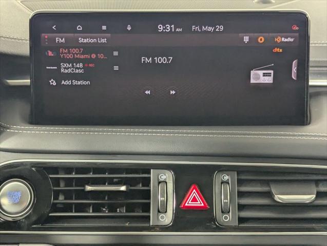 2022 Genesis G70 2.0T RWD