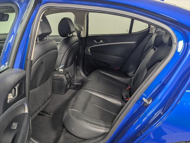 2022 Genesis G70 2.0T RWD