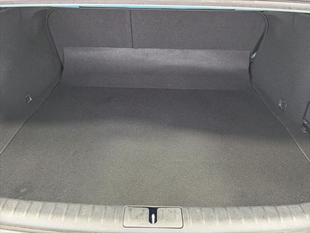 2022 Genesis G70 2.0T RWD