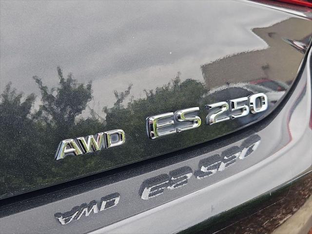 2022 Lexus ES 250 250