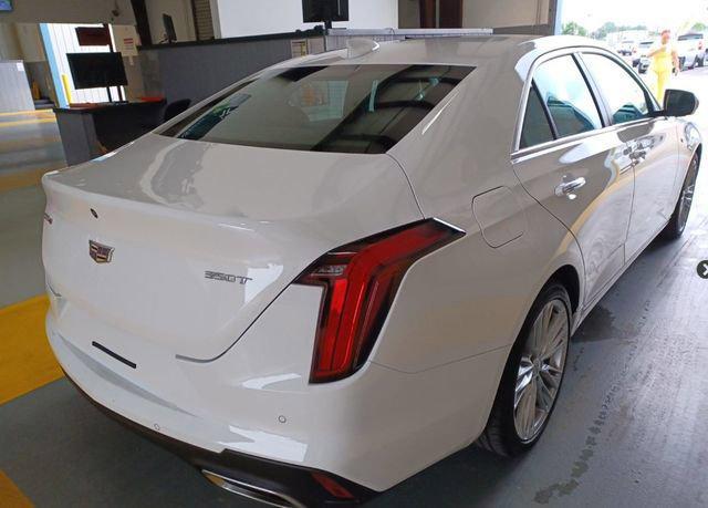 2025 Cadillac CT4 Premium Luxury RWD