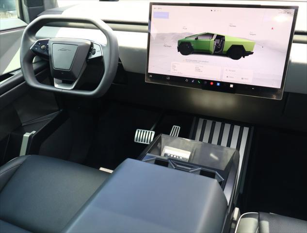2025 Tesla Cybertruck Cyberbeast