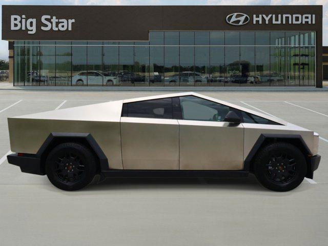 2025 Tesla Cybertruck All-Wheel Drive