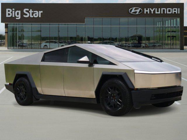 2025 Tesla Cybertruck All-Wheel Drive
