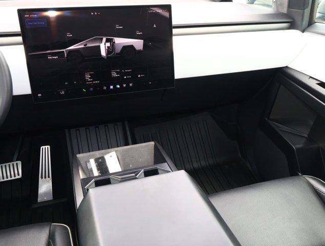 2025 Tesla Cybertruck All-Wheel Drive