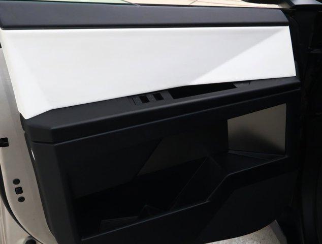 2025 Tesla Cybertruck All-Wheel Drive