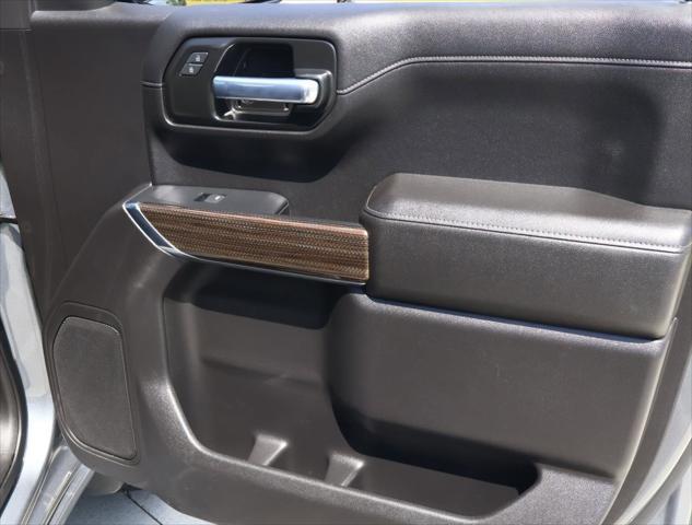 2021 Chevrolet Silverado 1500 4WD Crew Cab Short Bed LT
