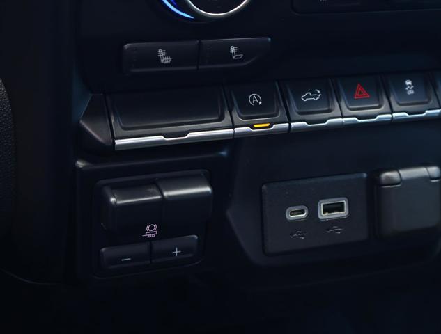 2021 Chevrolet Silverado 1500 4WD Crew Cab Short Bed LT