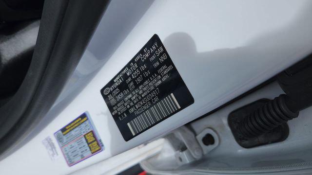 2025 Hyundai Elantra Base