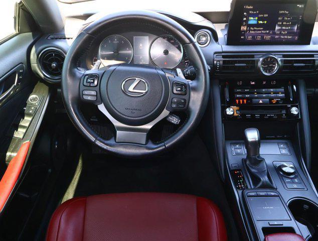 2023 Lexus IS 300 300