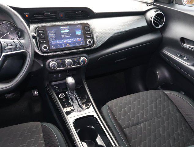 2024 Nissan Kicks SV Xtronic CVT