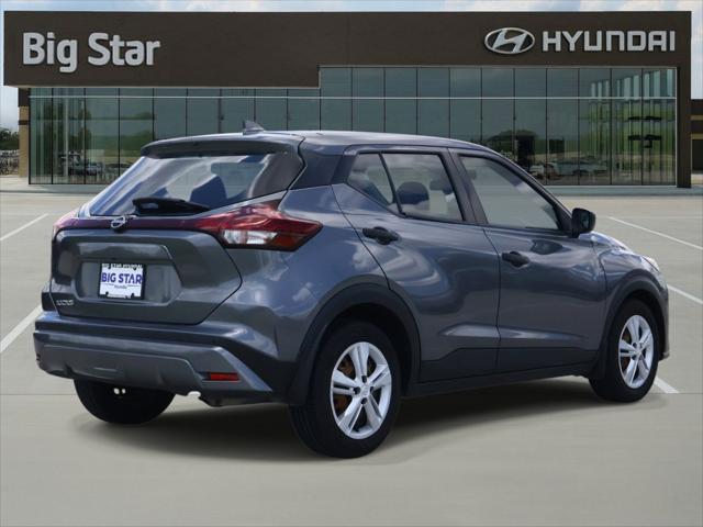 2022 Nissan Kicks S Xtronic CVT