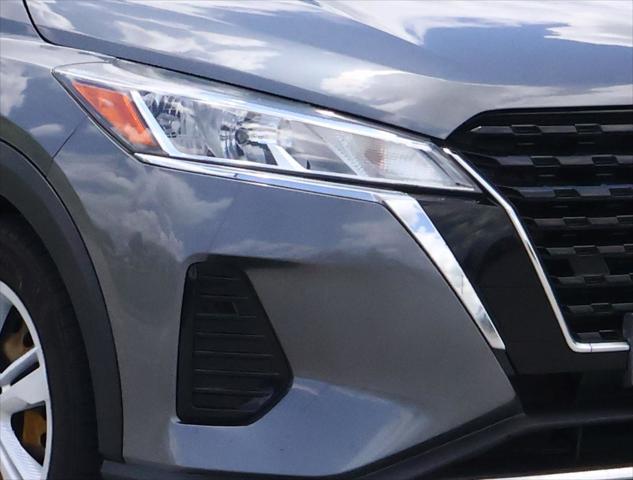 2022 Nissan Kicks S Xtronic CVT