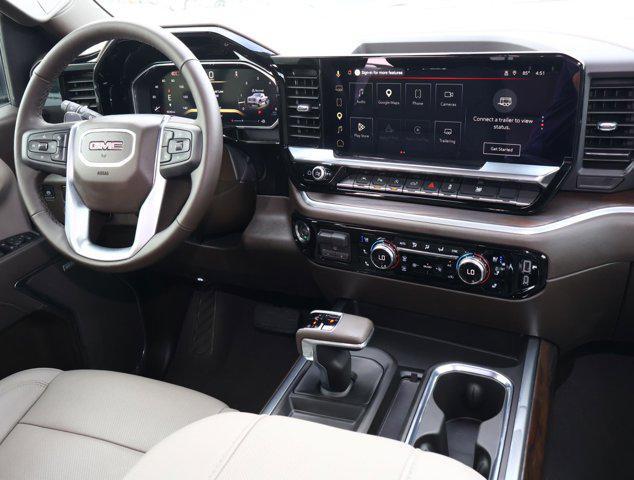 2026 GMC Sierra 1500 Crew Cab, Short Bed, SLT, RWD