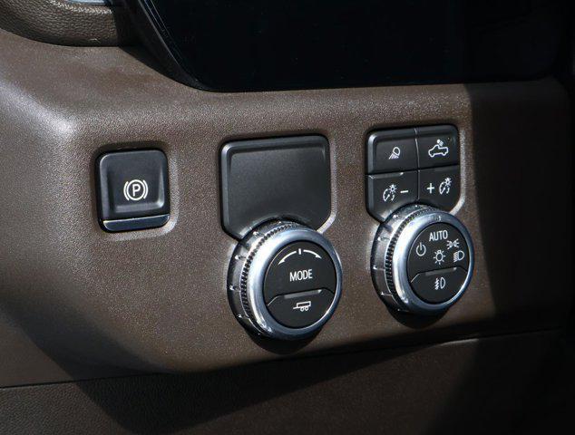 2026 GMC Sierra 1500 Crew Cab, Short Bed, SLT, RWD