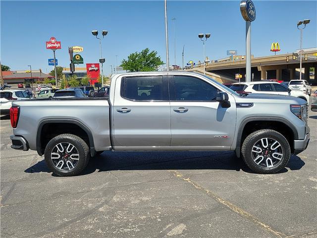 2023 GMC Sierra 1500 4WD Crew Cab Short Box AT4