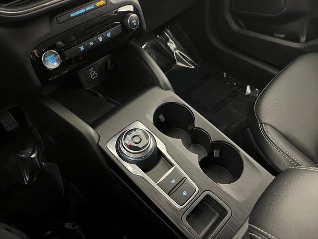 2025 Ford Escape Platinum