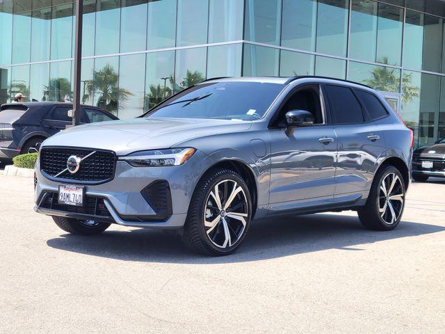 2022 Volvo XC60 Recharge T8 R-Design