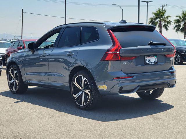 2022 Volvo XC60 Recharge T8 R-Design