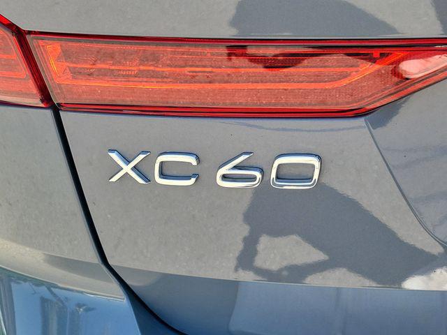 2022 Volvo XC60 Recharge T8 R-Design