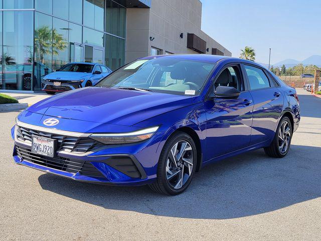 2025 Hyundai Elantra Hybrid SEL Sport