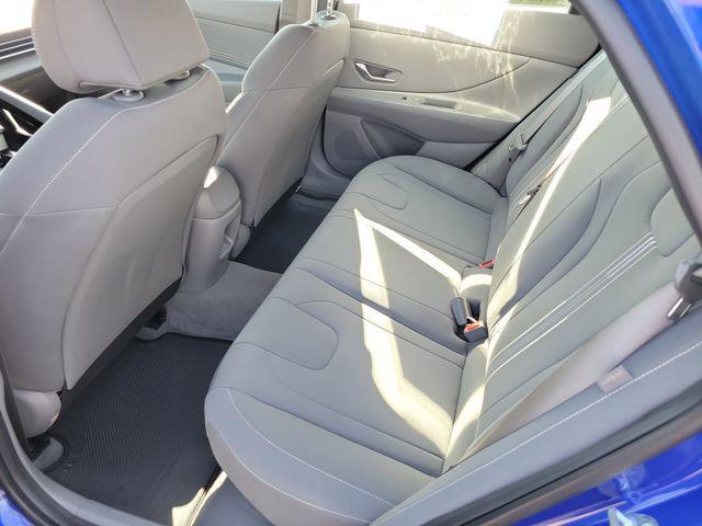 2025 Hyundai Elantra Hybrid SEL Sport