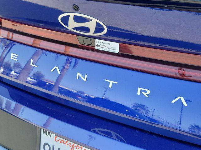 2025 Hyundai Elantra Hybrid SEL Sport