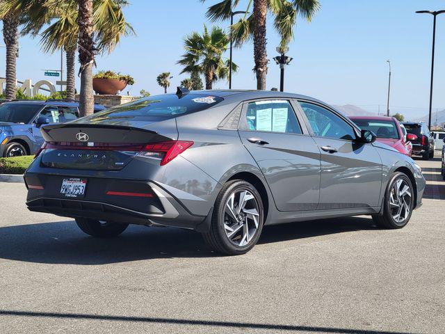 2025 Hyundai Elantra Hybrid SEL Sport