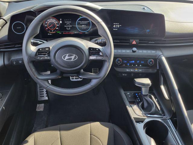 2025 Hyundai Elantra Hybrid SEL Sport