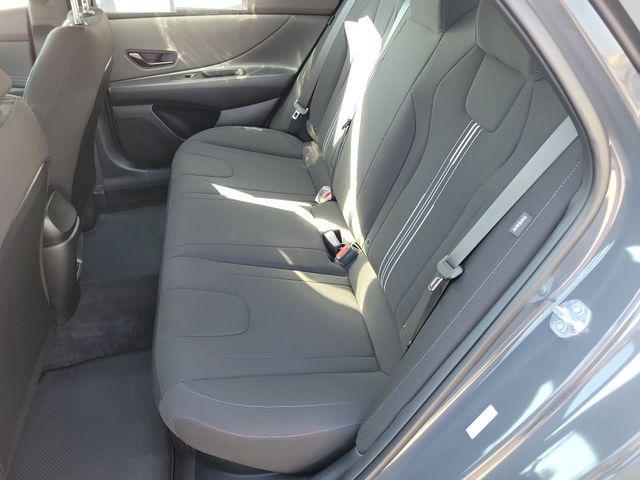 2025 Hyundai Elantra Hybrid SEL Sport