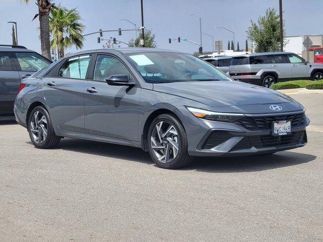 2025 Hyundai Elantra Hybrid SEL Sport