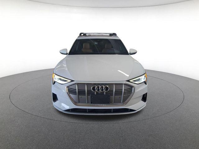 2019 Audi e-tron Premium Plus
