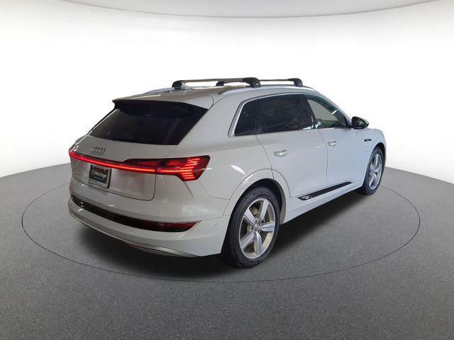 2019 Audi e-tron Premium Plus