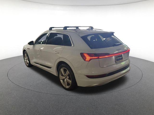 2019 Audi e-tron Premium Plus