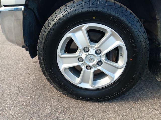 2016 Toyota Tundra SR5 5.7L V8