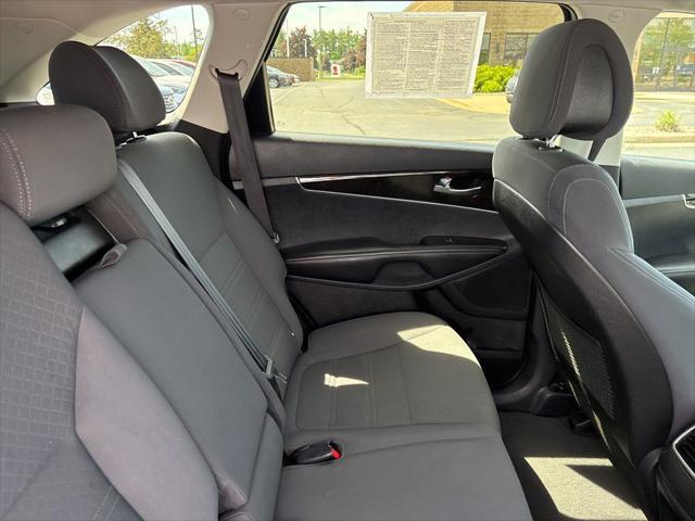 2016 Kia Sorento 2.4L LX
