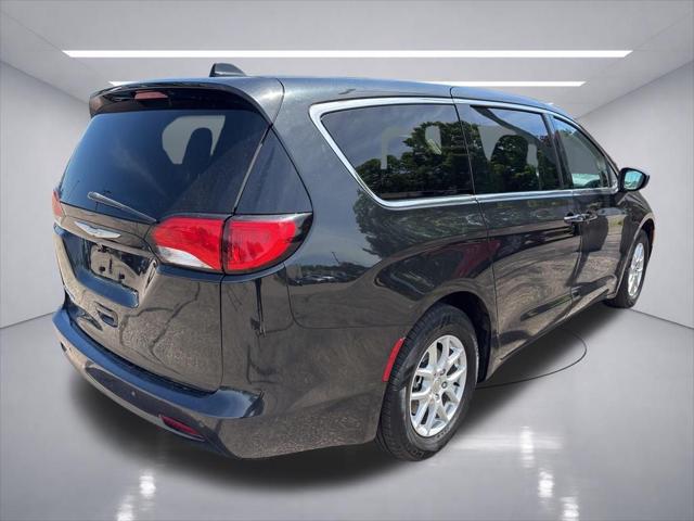 2017 Chrysler Pacifica Touring