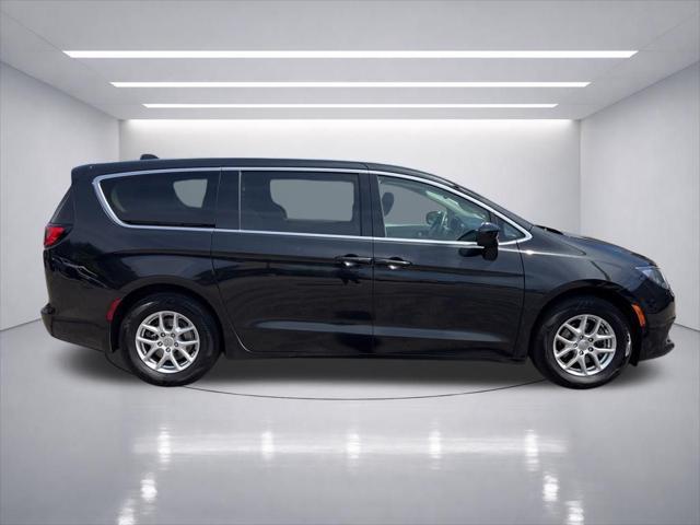 2017 Chrysler Pacifica Touring