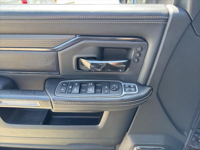 2023 Ram 3500 Limited Mega Cab 4x4 6'4" Box