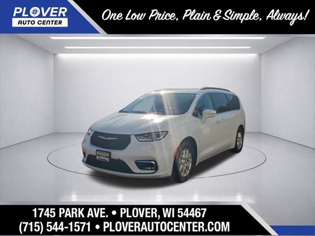 2022 Chrysler Pacifica Touring L for sale in STEVENS POINT, WI