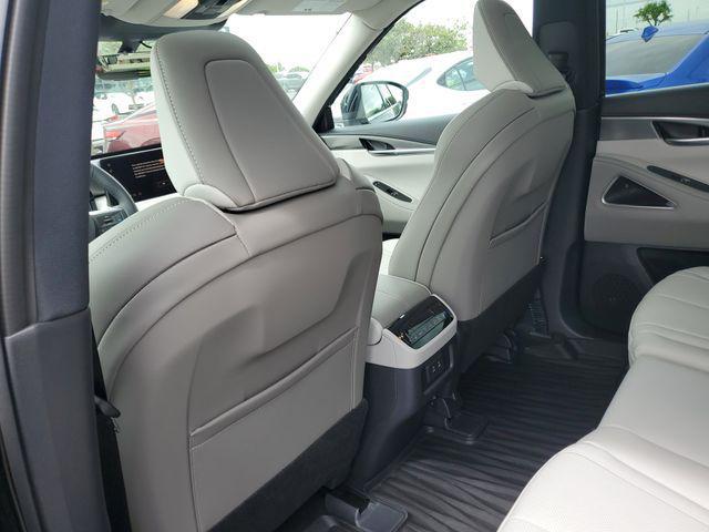 2026 INFINITI QX60 LUXE AWD