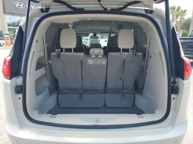 2017 Chrysler Pacifica Touring-L