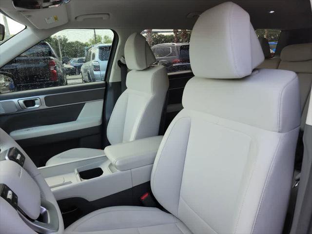 2025 Hyundai Santa Fe SE
