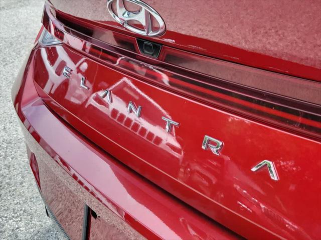 2023 Hyundai Elantra Hybrid Limited